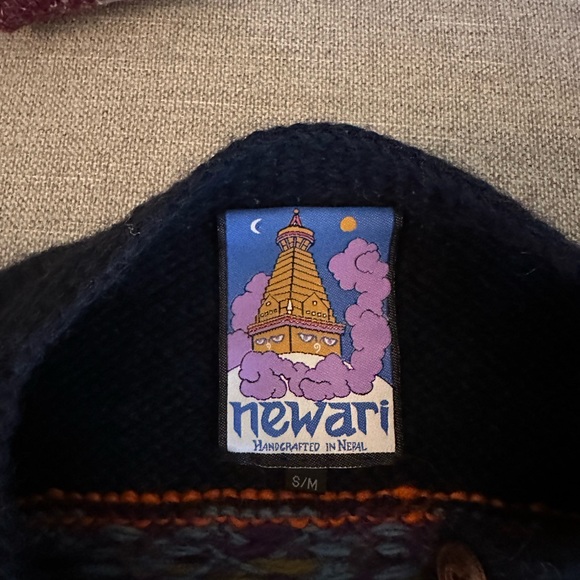 Colorful Seasons 100% Wool Sweater - Picture 3 of 4